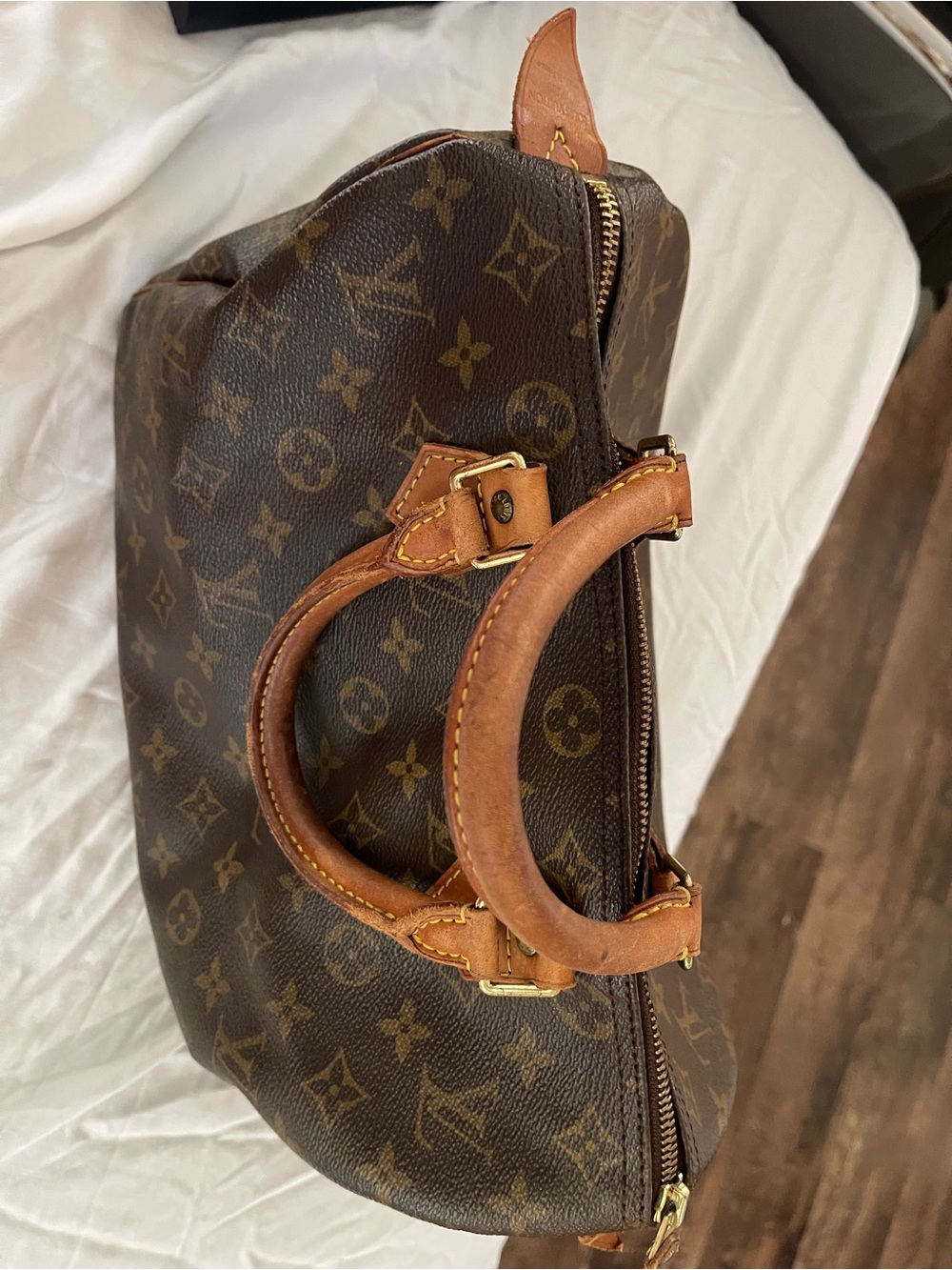 Louis Vuitton Monogram Speedy 30 - Picture 10 of 16